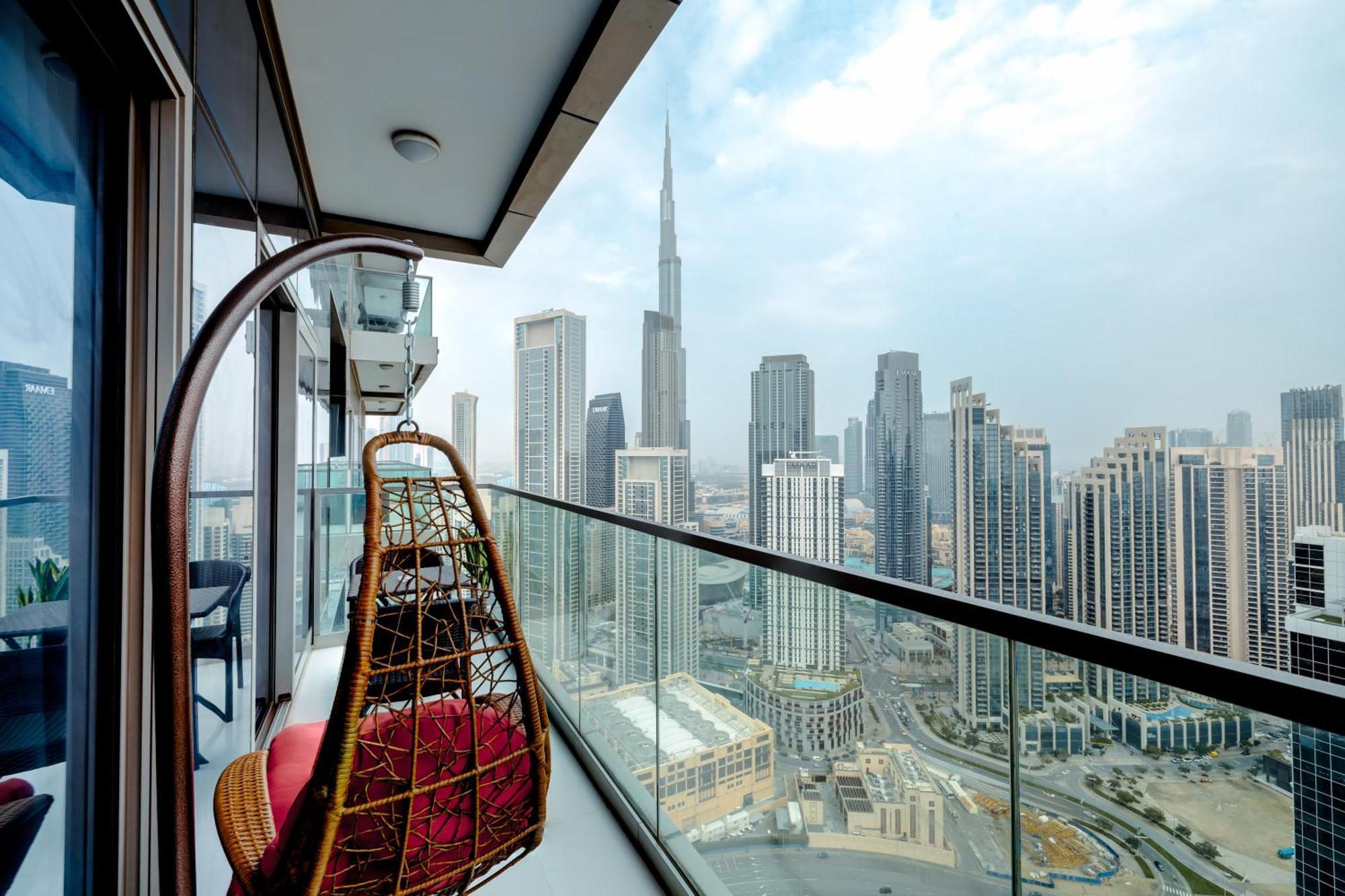 Aliving Luxe 2Br With Burj Khalifa View Infinity Pool Midtown-4704 Apartment Dubai Luaran gambar